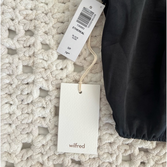 Aritzia Wilfred Ethereal Blouse - Picture 2 of 2